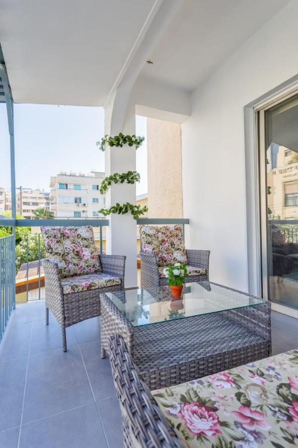 Downtown Larnaca Διαμέρισμα Εξωτερικό φωτογραφία